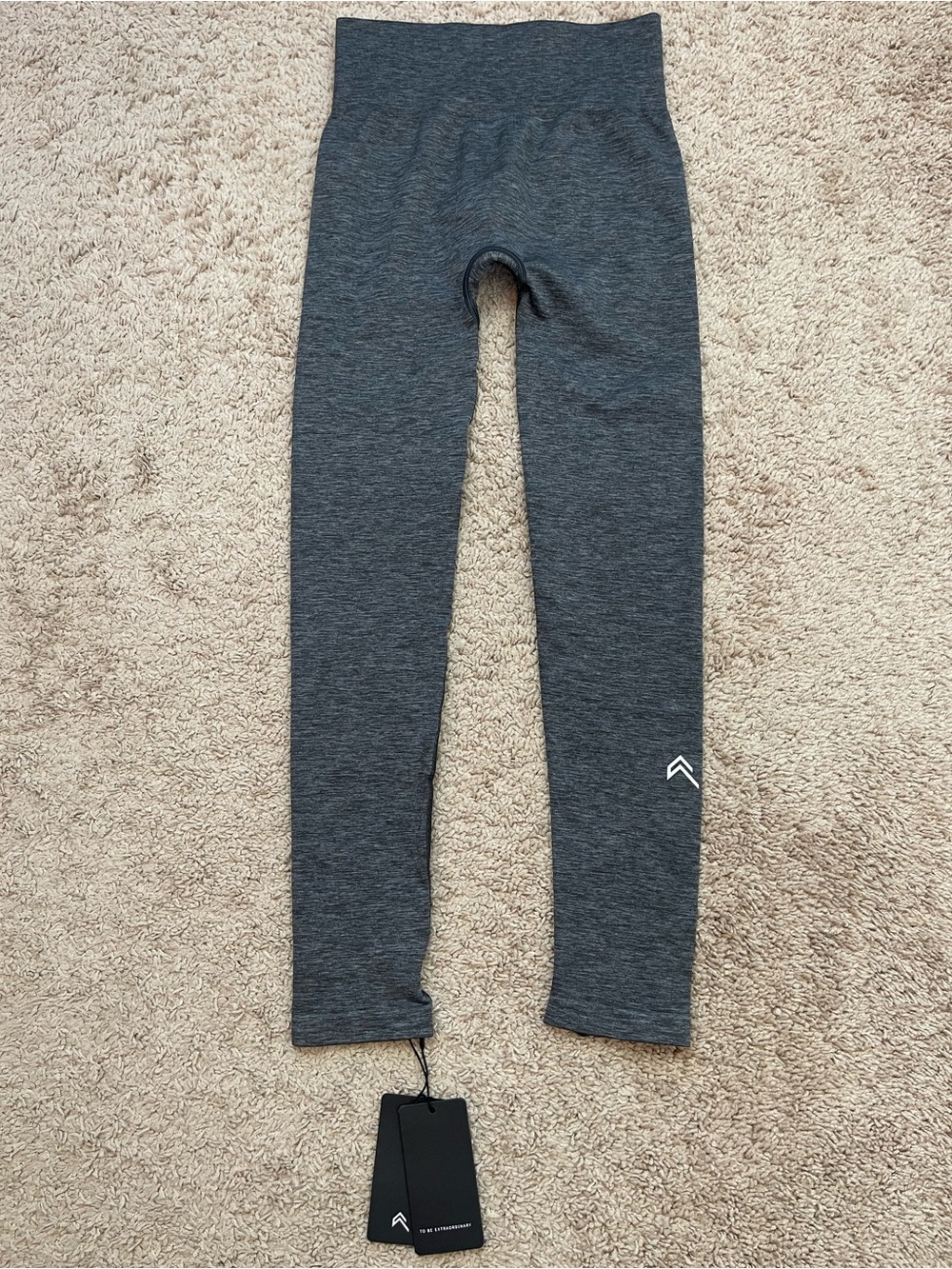 NWT Oner Active Classic Seamless Leggings in Coal Marl Size Medium Short Length - Picture 4 of 16
